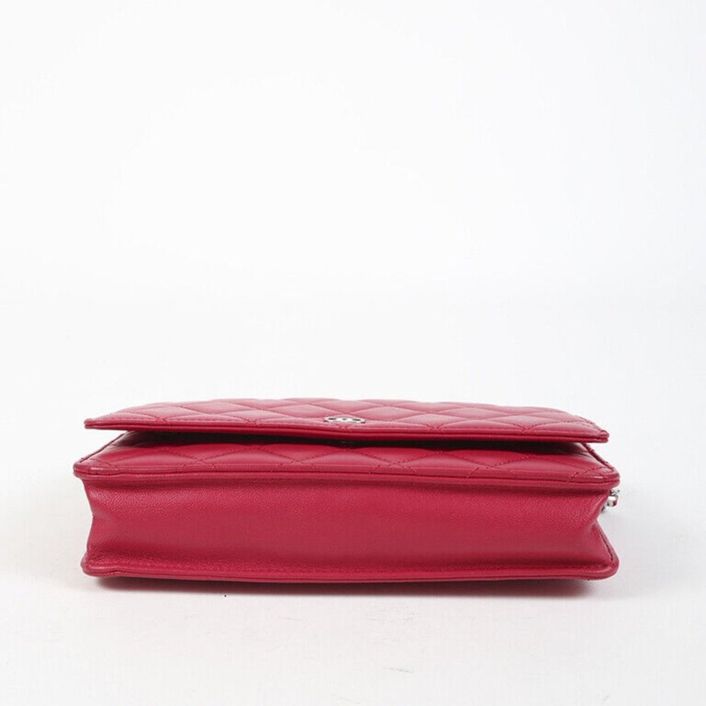 Wallet on Chain WOC Red Quilted Lambskin Leather CC Crossbody Bag - Picture 3 of 7